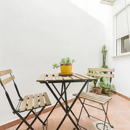 Apartment Kirei Tomasos